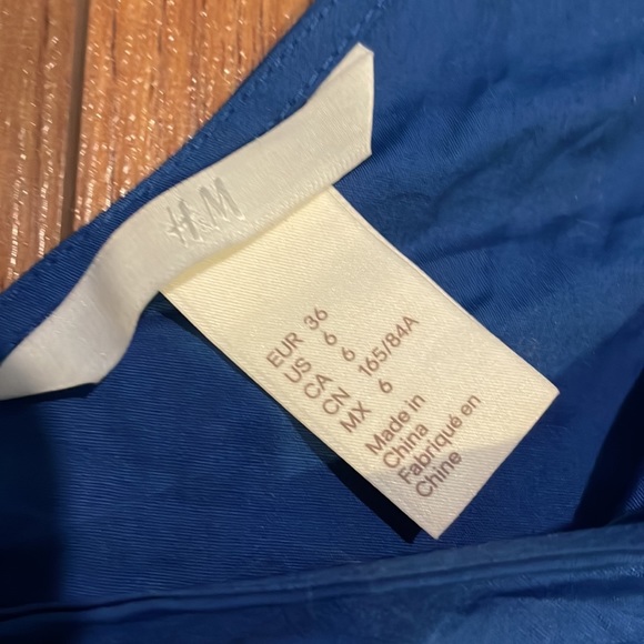 H&M Top - Picture 3 of 5